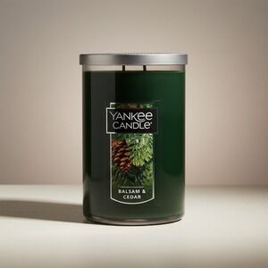 Yankee Candle Balsam & Cedar Large Jar - 22 oz Scented Candle - NWT